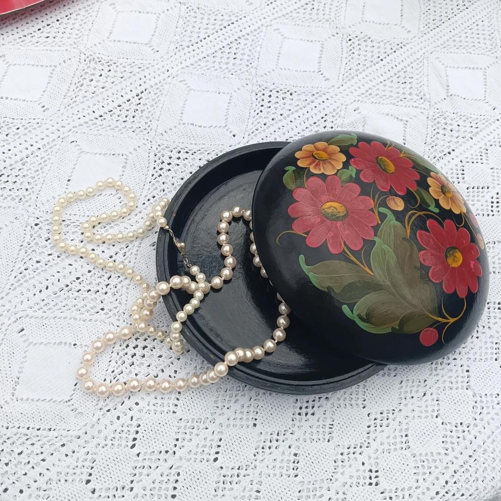 Boîte à bijoux / vide poche vintage