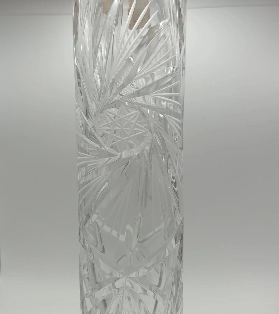 Très joli vase soliflore en cristal de Bohème