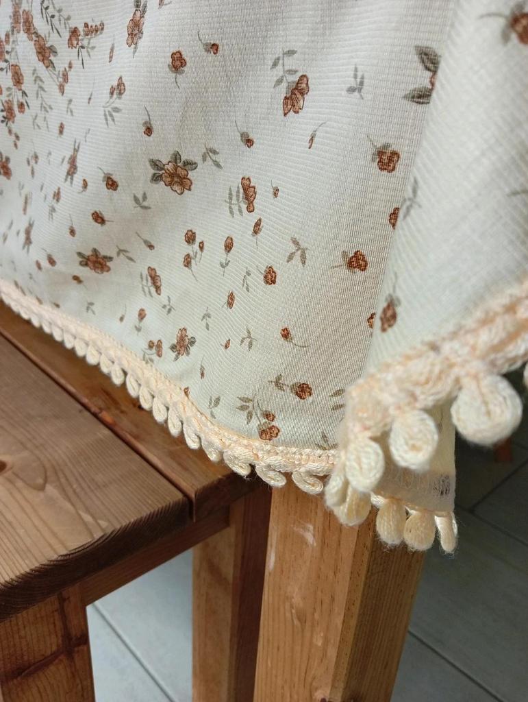 Très jolie ancienne nappe bohème