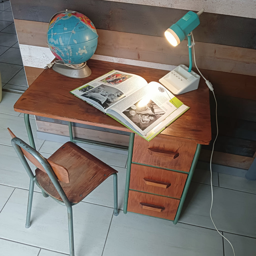 Magnifique bureau et chaise enfant vintage années 60