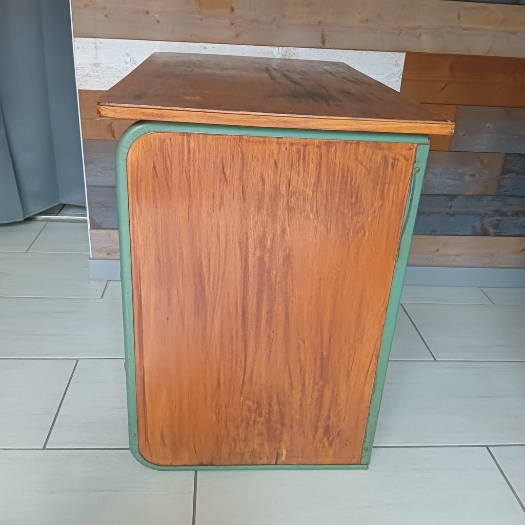 Magnifique bureau et chaise enfant vintage années 60