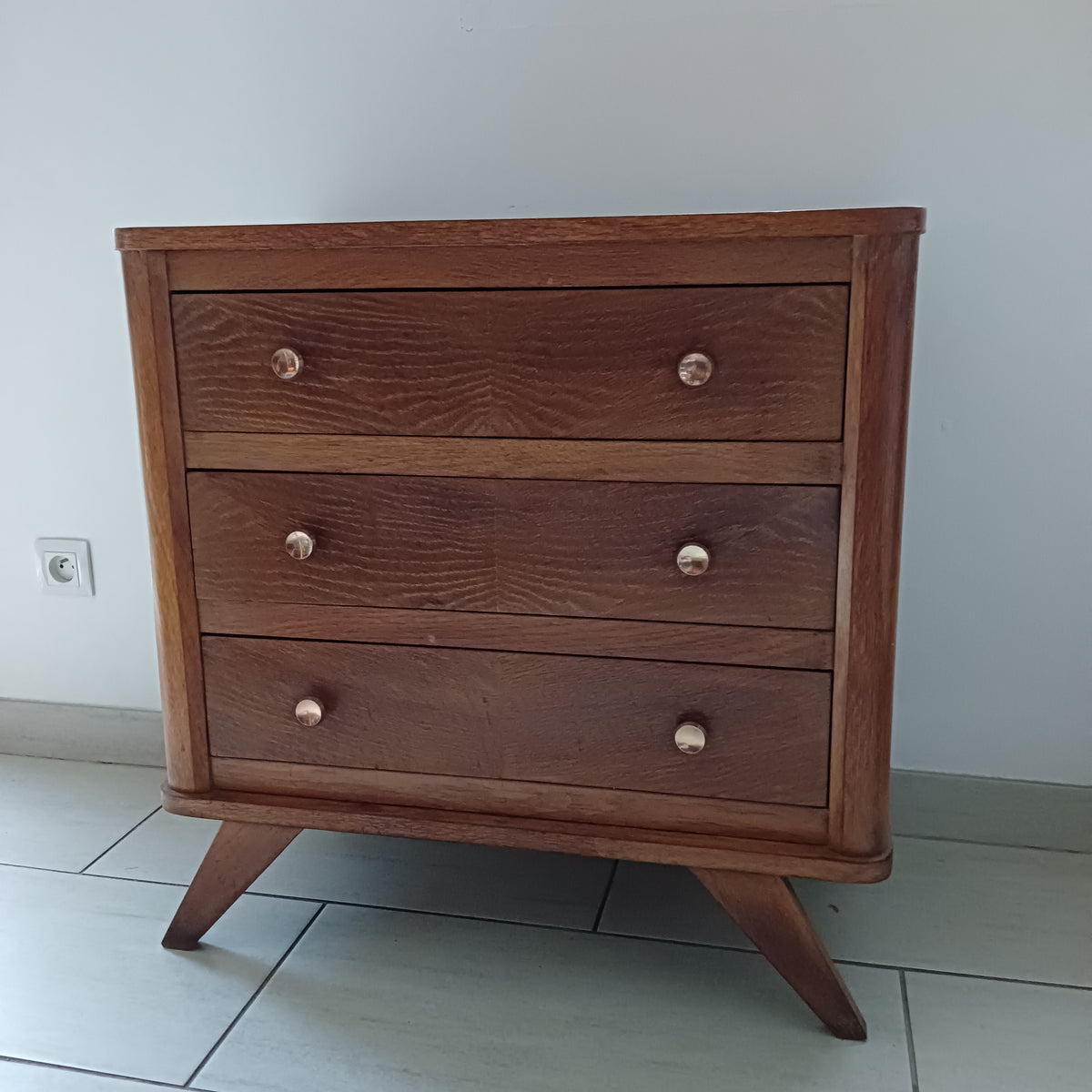 Très jolie commode Vintage