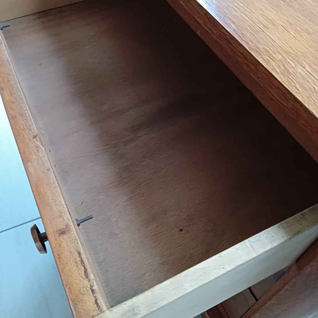 Très jolie commode Vintage