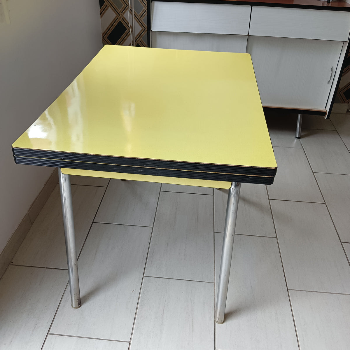 Table en formica