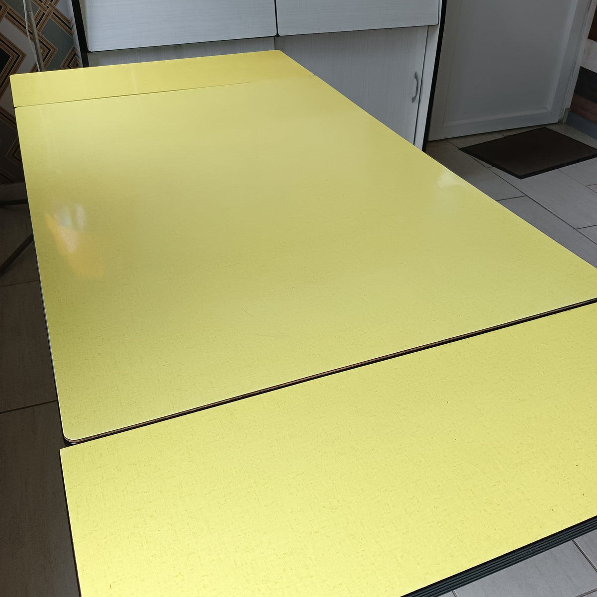 Table en formica