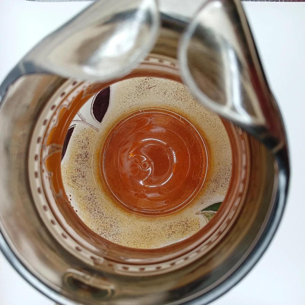 Très jolie carafe vintage peint à la main