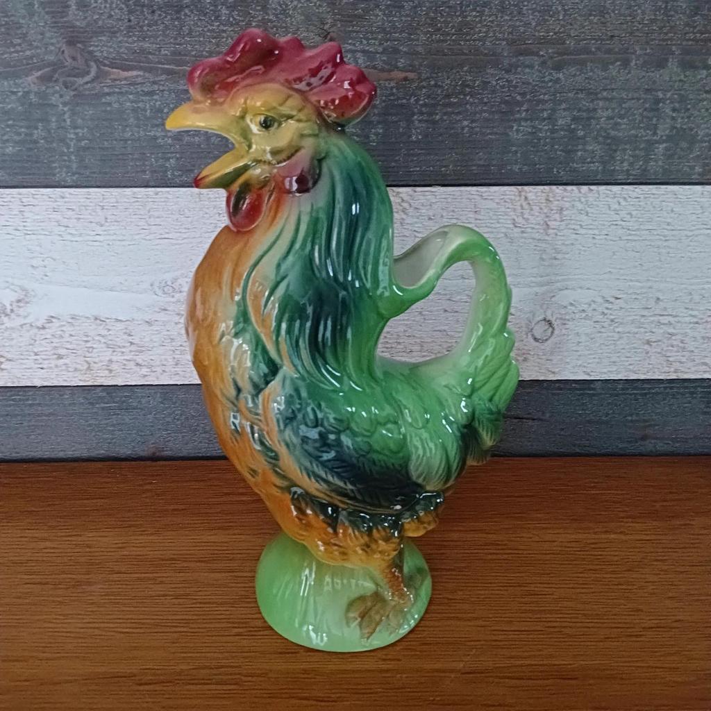 Ancien pichet coq