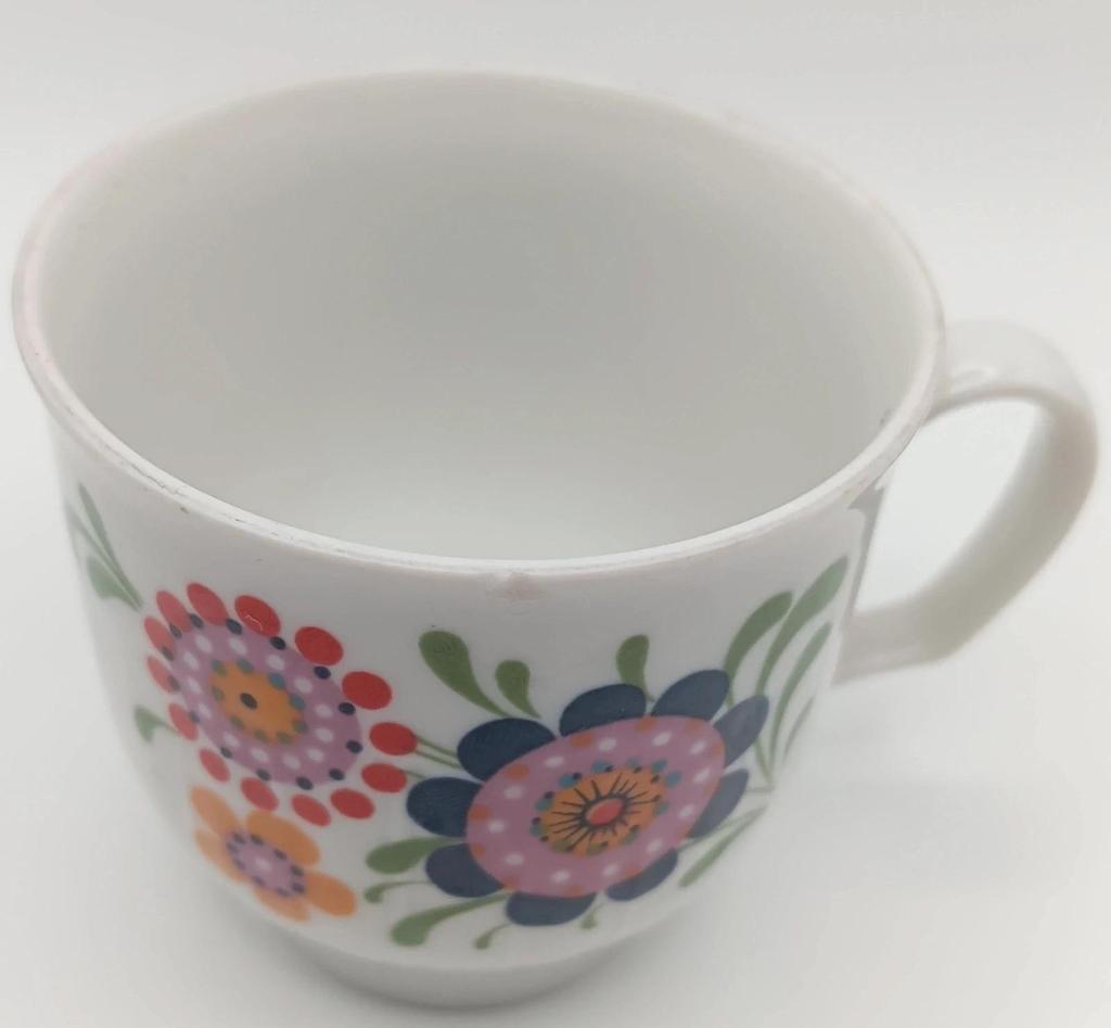 Très jolis tasses à café vintage