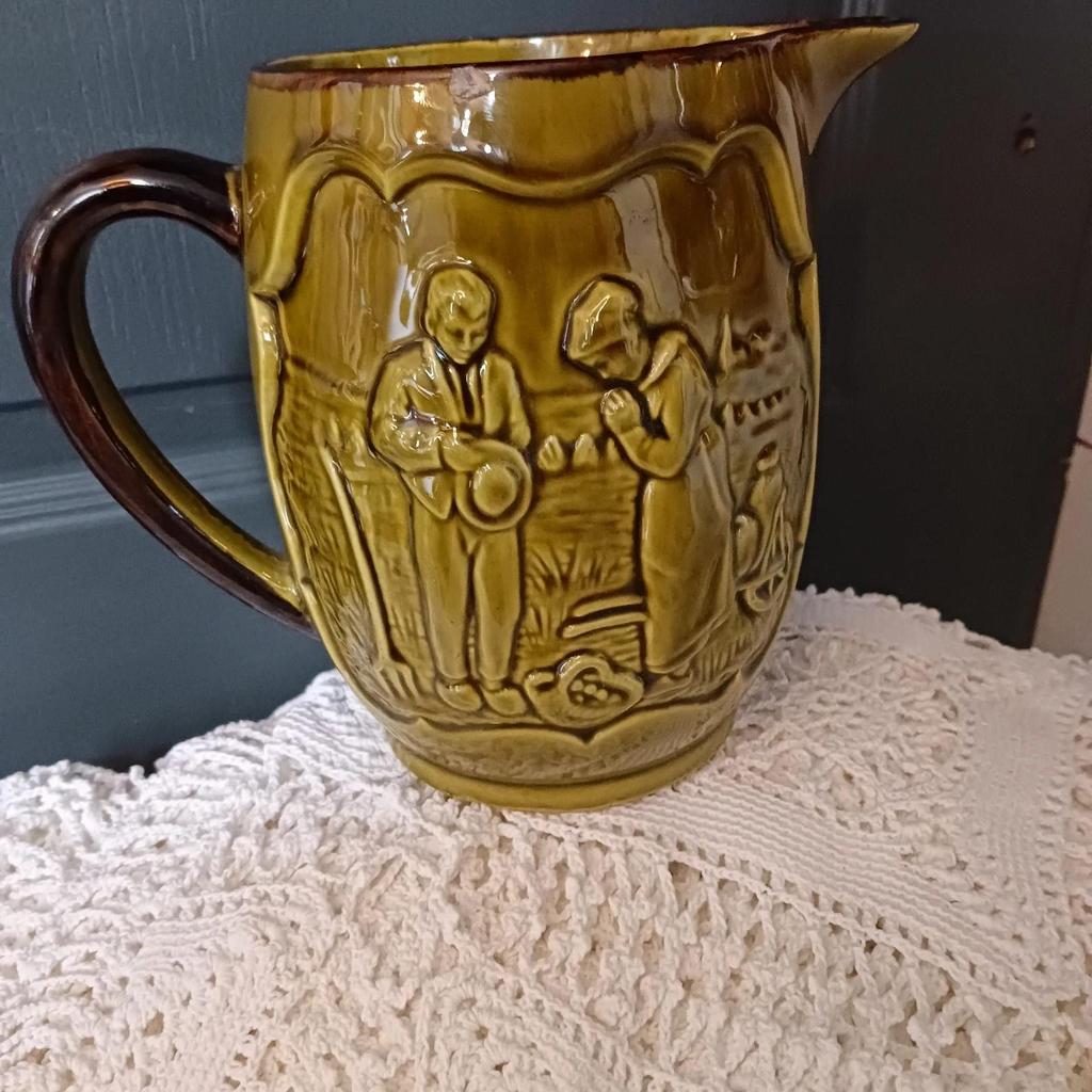 Très joli ancien pichet Angélus Poète Laval