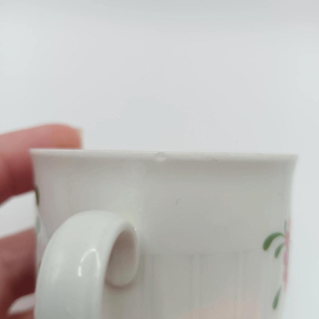 Très jolis tasses à café vintage