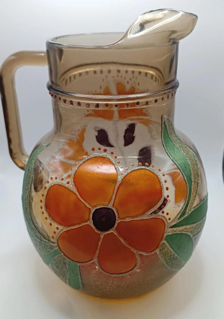 Très jolie carafe vintage peint à la main