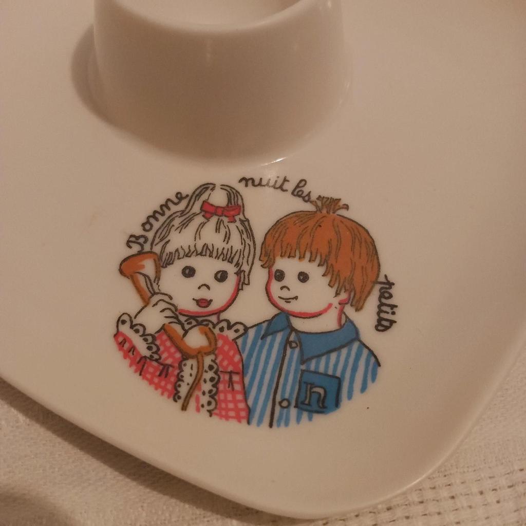 Très joli coquetier vintage année 70