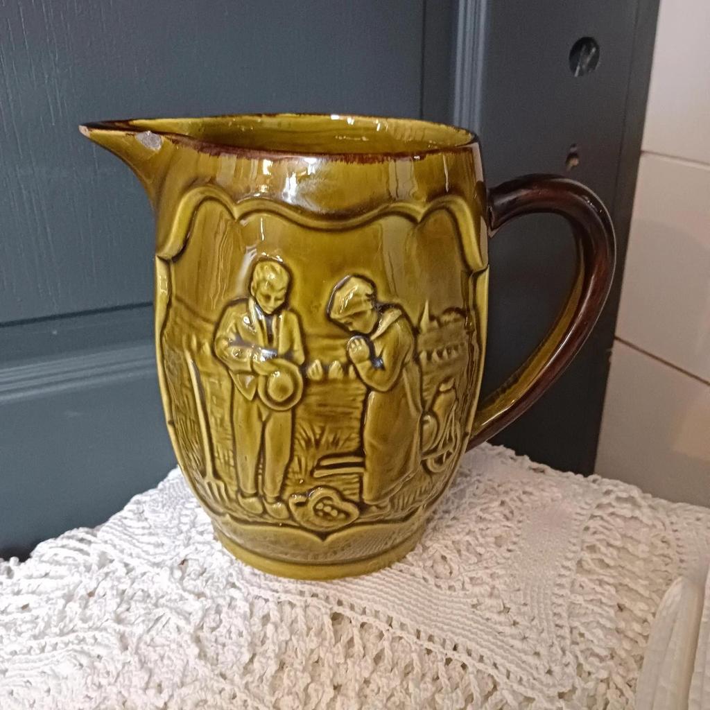 Très joli ancien pichet Angélus Poète Laval