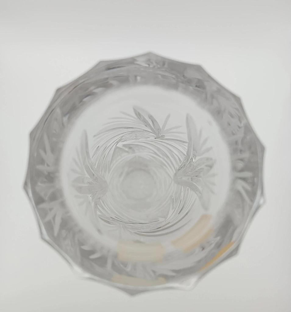 Très joli vase soliflore en cristal de Bohème