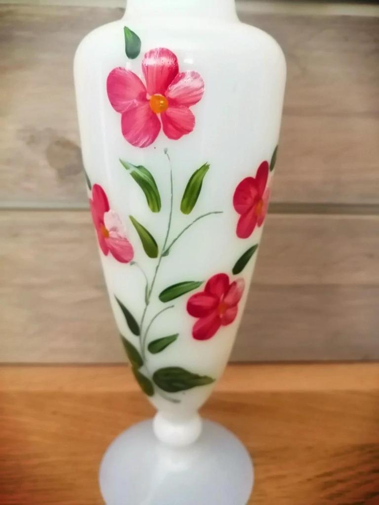 Ancien vase en opaline Florentine Stelvia