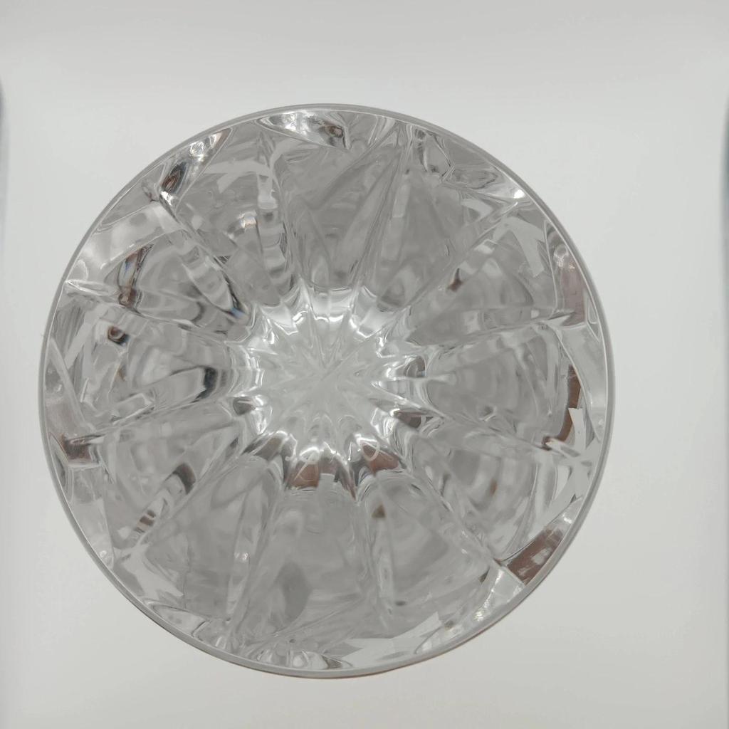 Très joli vase soliflore en cristal de Bohème