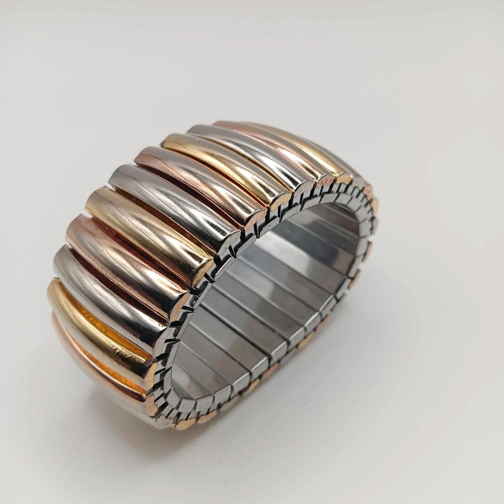 Très joli bracelet vintage
