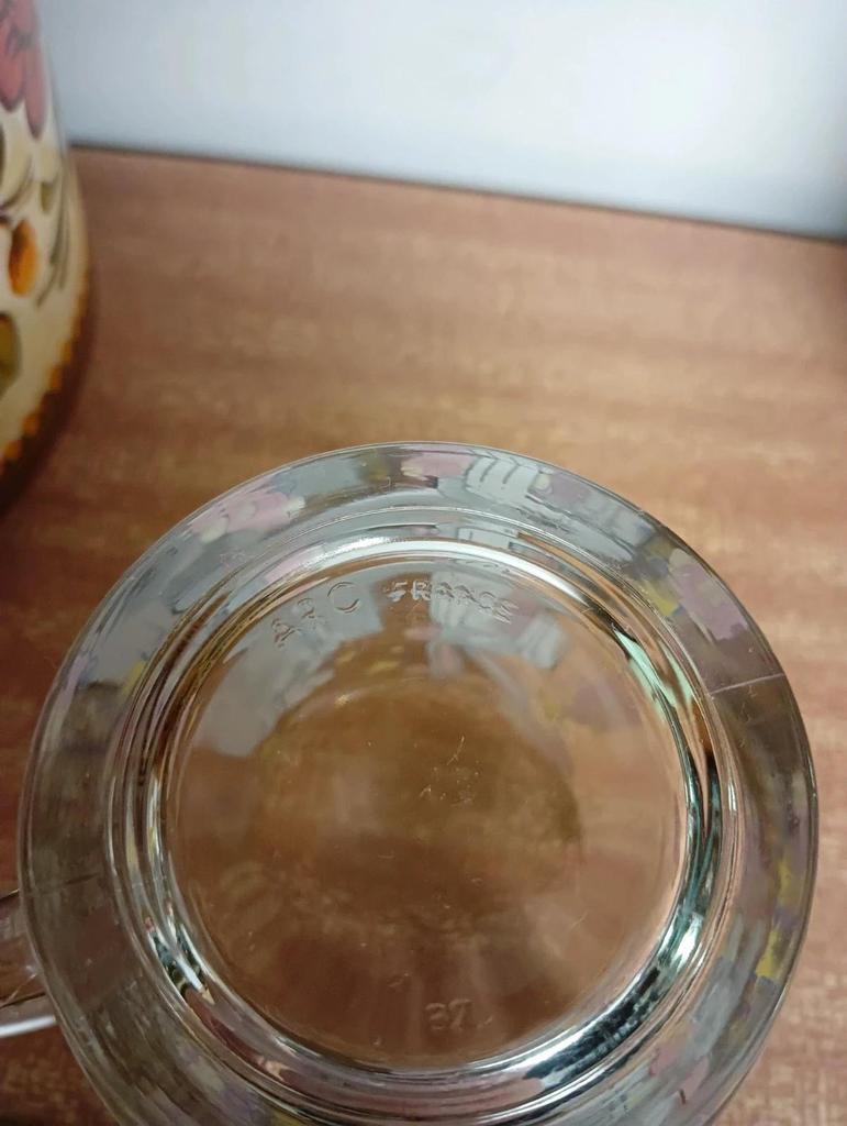 Très joli mug Arcoroc France
