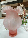 Ancien vase art déco en verre dépoli rose