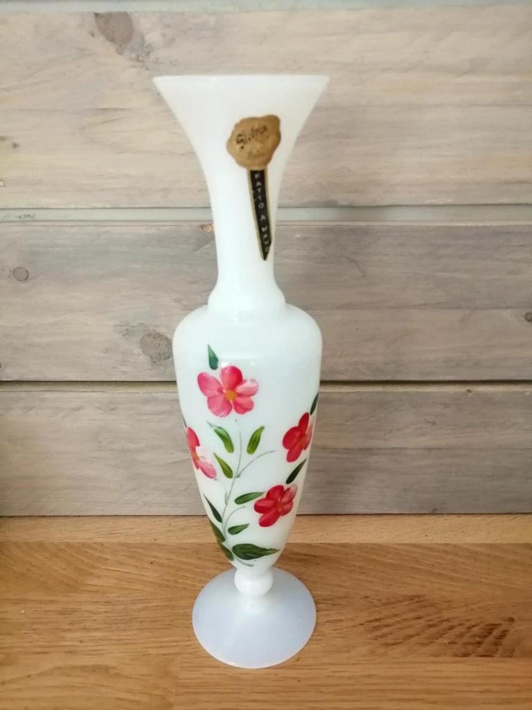 Ancien vase en opaline Florentine Stelvia