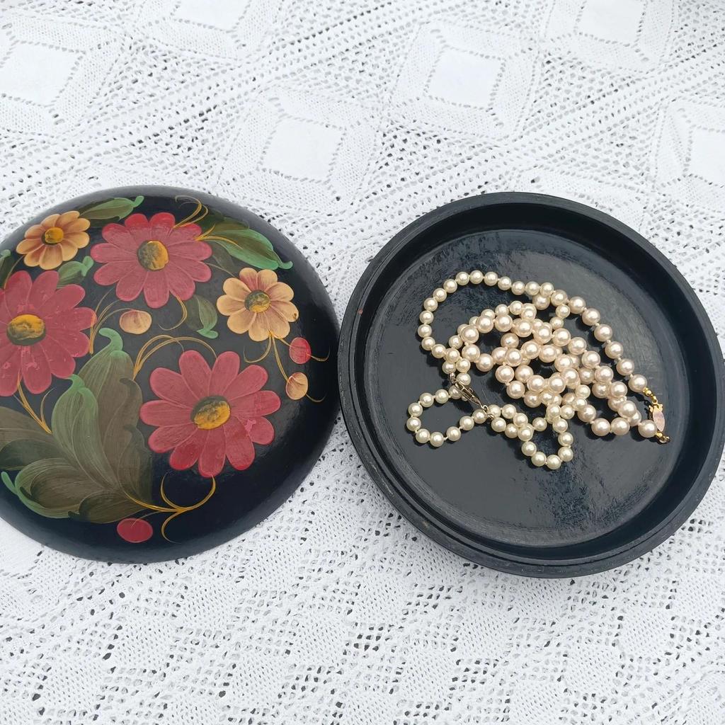 Boîte à bijoux / vide poche vintage