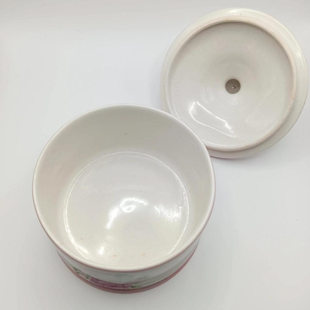 🌹Très joli pot en porcelaine vintage 🌹