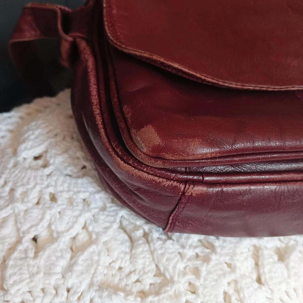 Très joli sac en cuir vintage