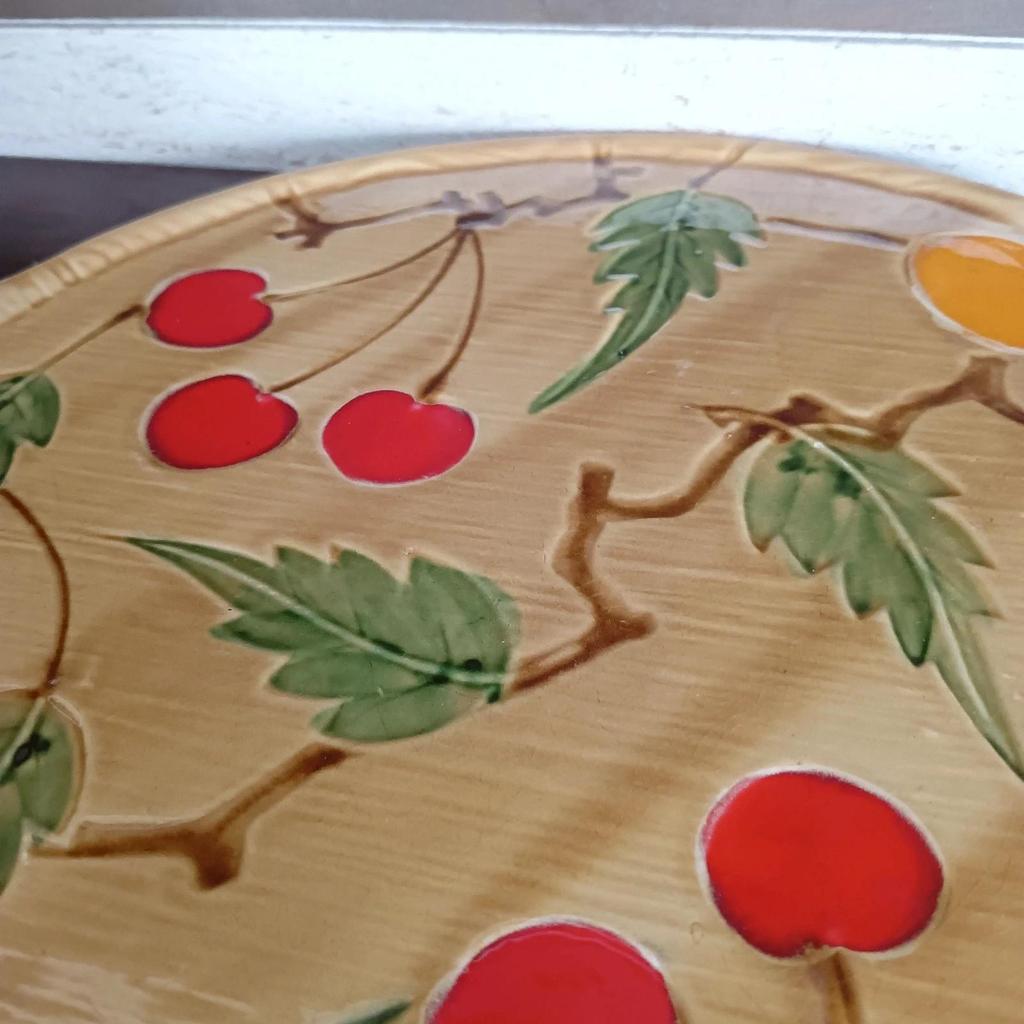 Très joli plat à tarte vintage Poët Laval