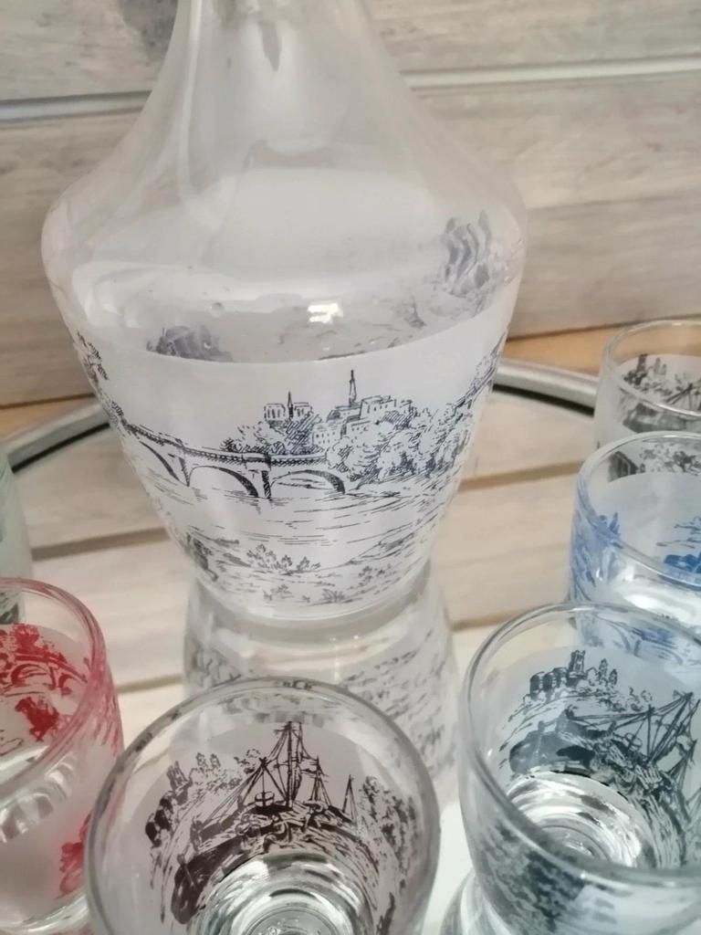 Ancienne carafe et verres Luminarc