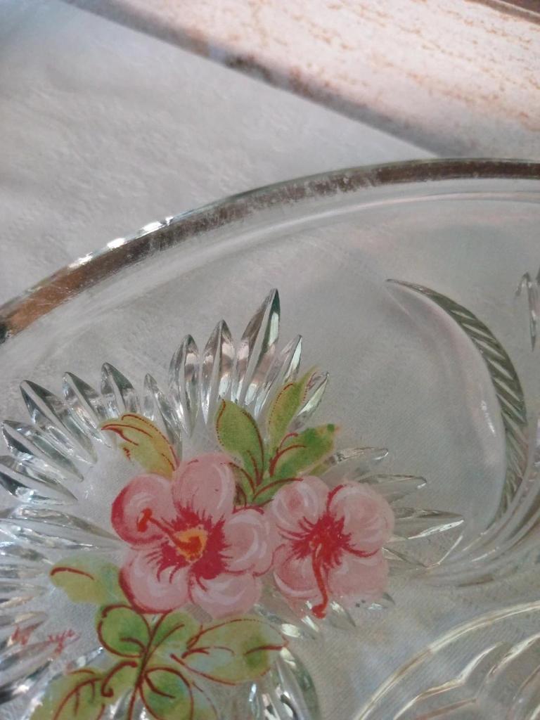 Grand plat ancien
