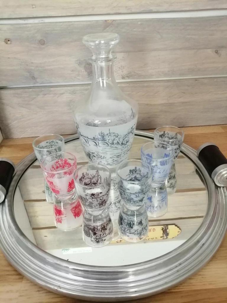 Ancienne carafe et verres Luminarc