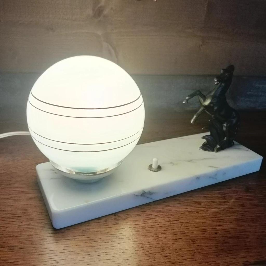 Magnifique lampe veilleuse