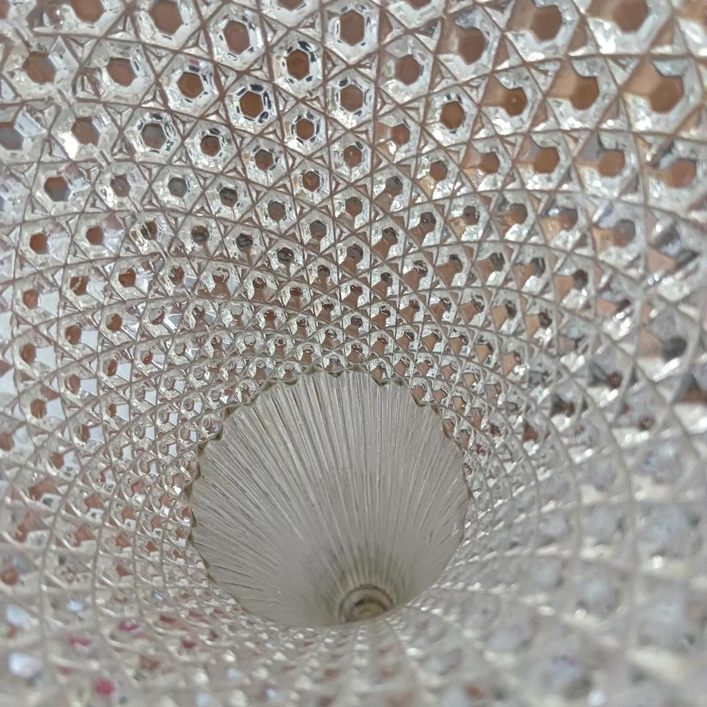 Très joli vase cornet