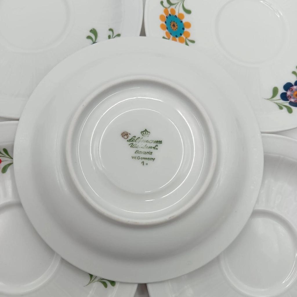Très jolis tasses à café vintage