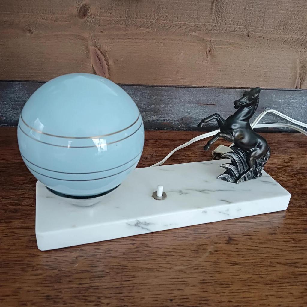 Magnifique lampe veilleuse