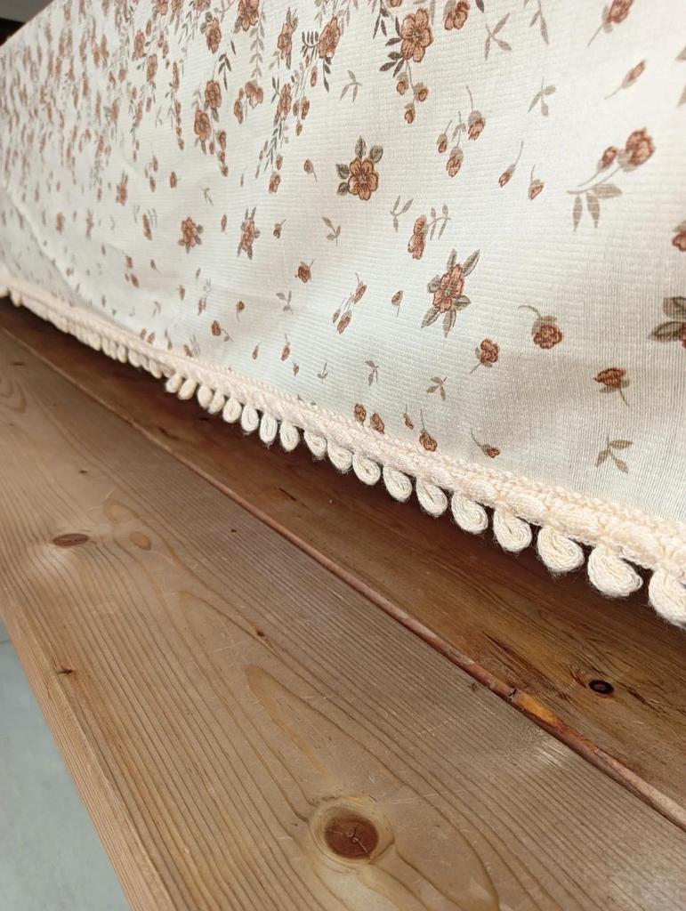 Très jolie ancienne nappe bohème