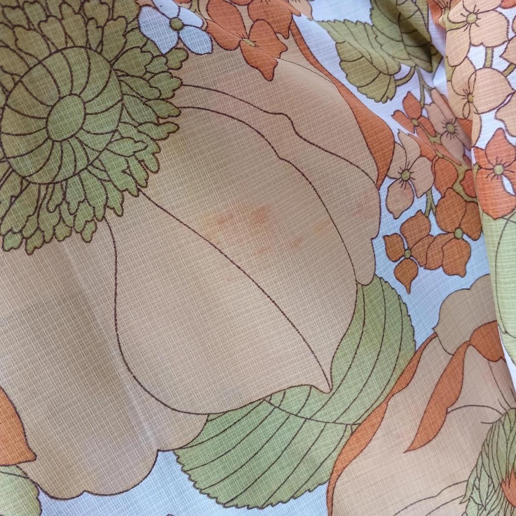 Très joli tissu vintage