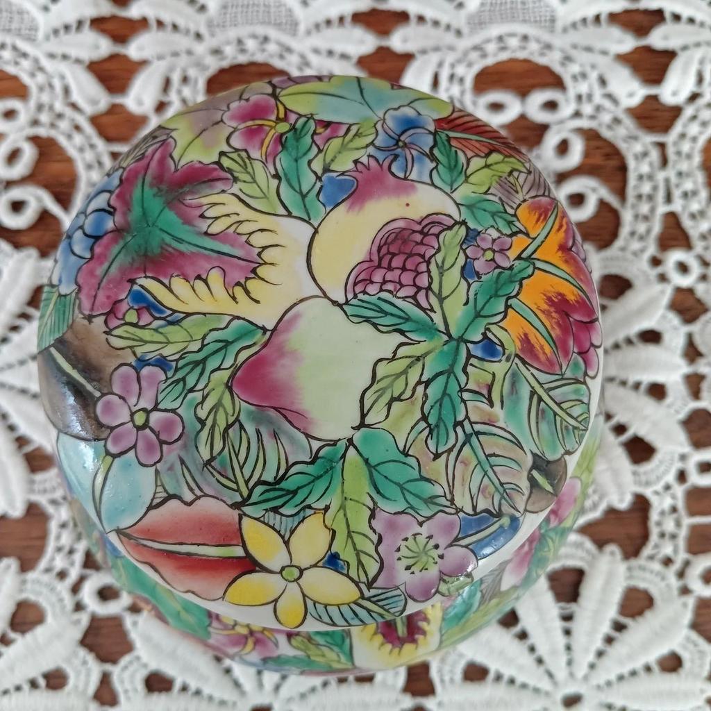 Magnifique pot à gingembre vintage