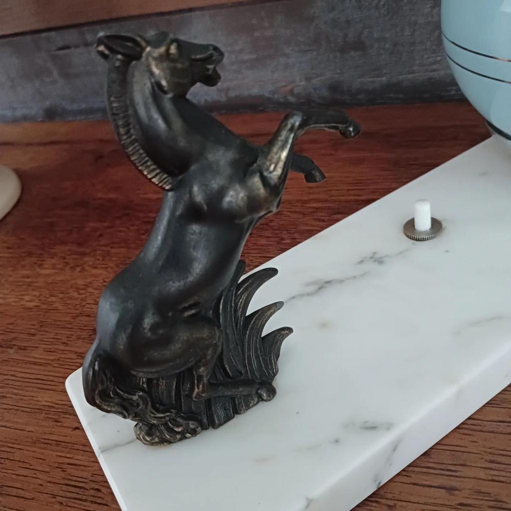 Magnifique lampe veilleuse