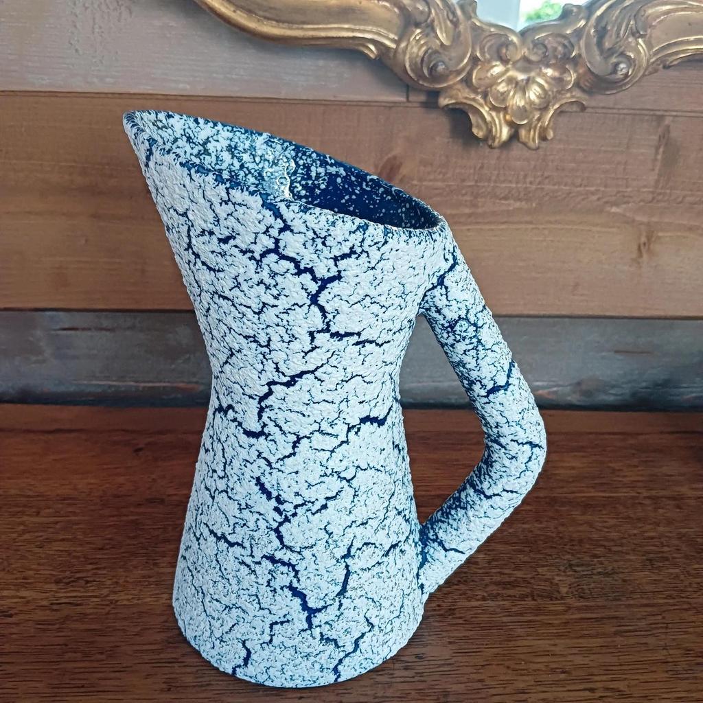 Très joli pichet vintage émaillé craquelé