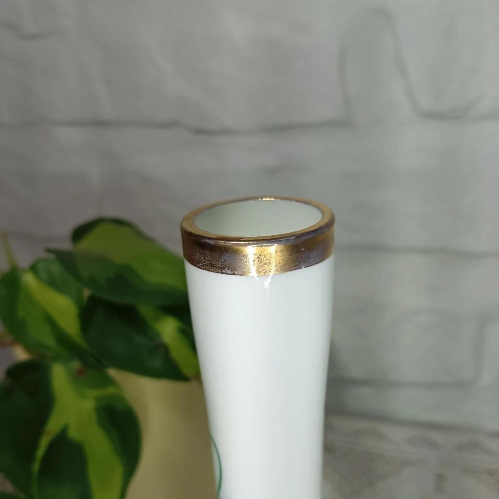 Très joli soliflore vintage en opaline