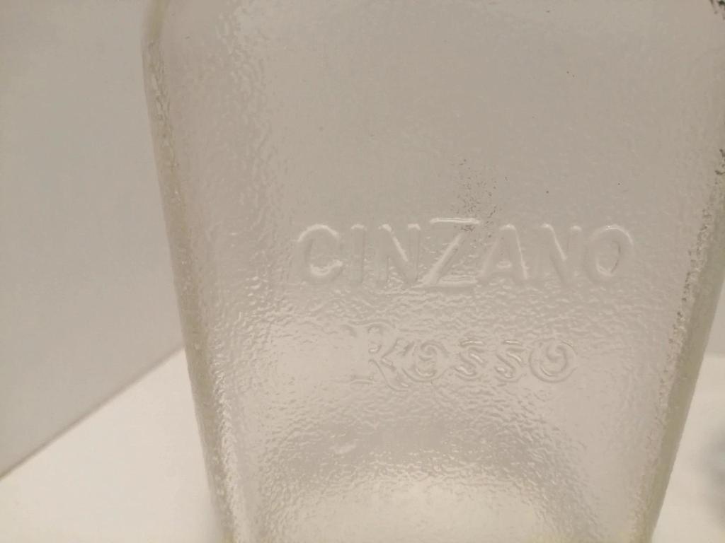 Ancienne carafe publicitaire Cinzano Rosso