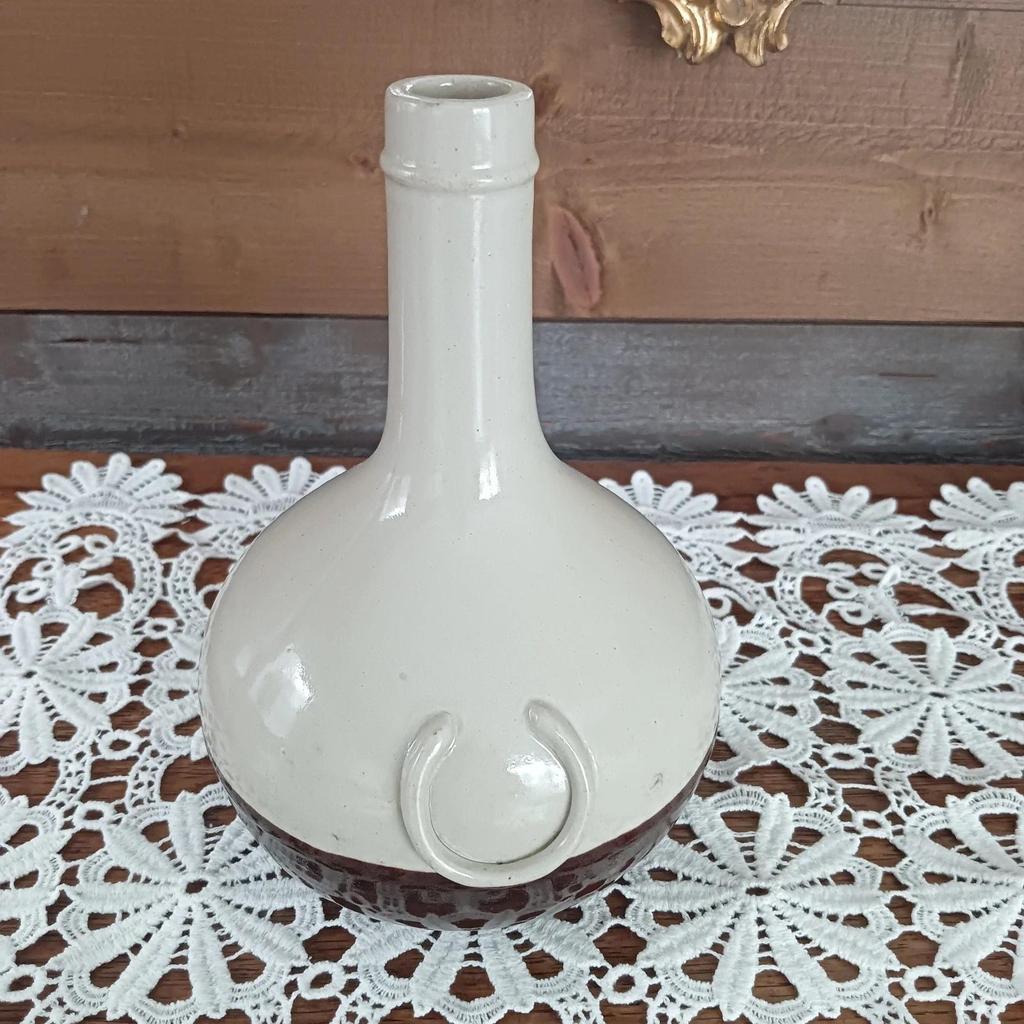 Très jolie bouteille vintage en grès Cusenier