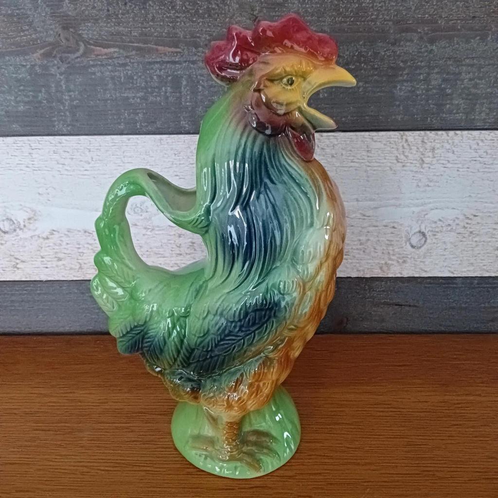 Ancien pichet coq