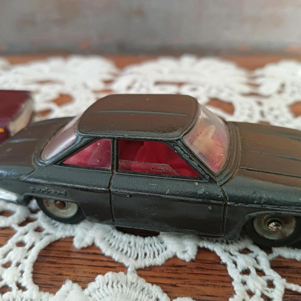 Panhard 24 Dinky Toys Meccano France