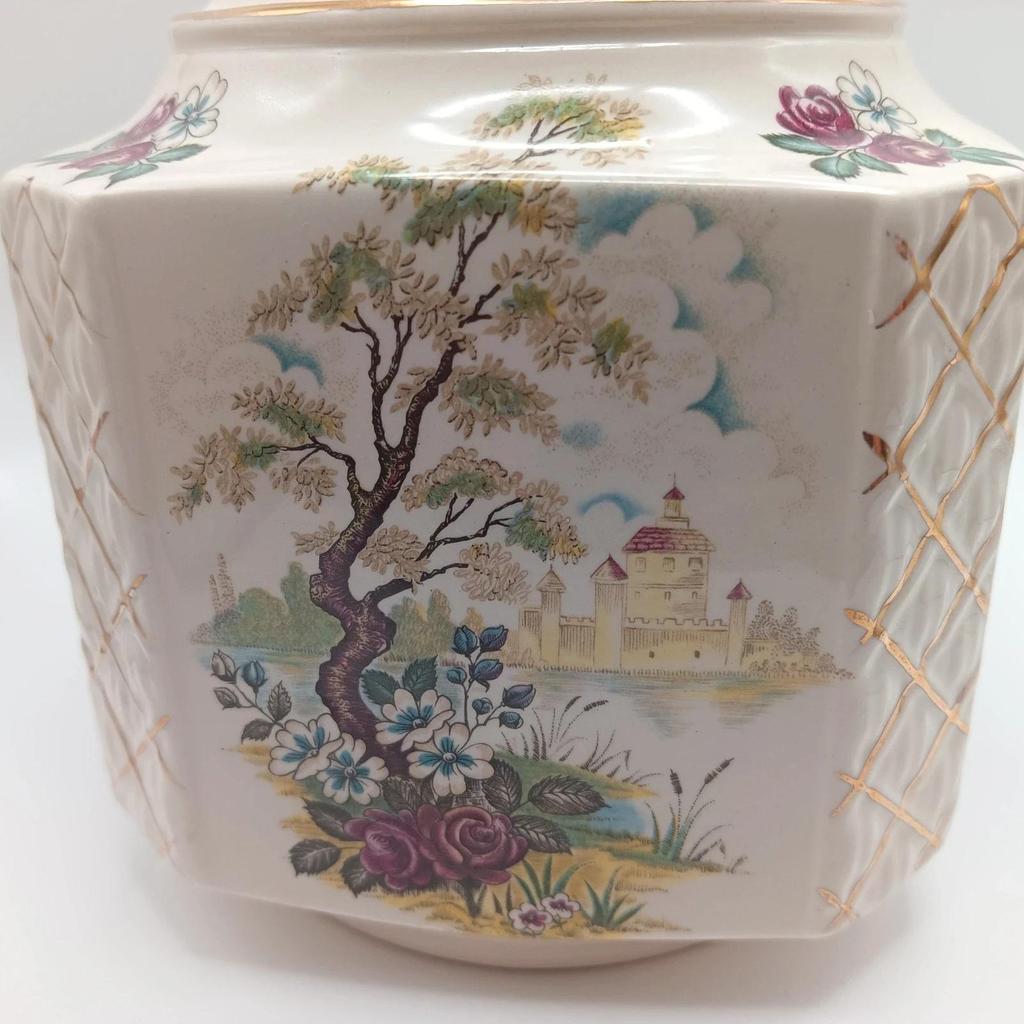 Très jolie boîte à thé vintage Sadler
