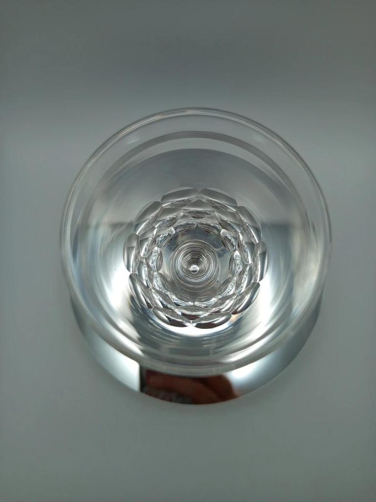 Magnifiques verres en cristal