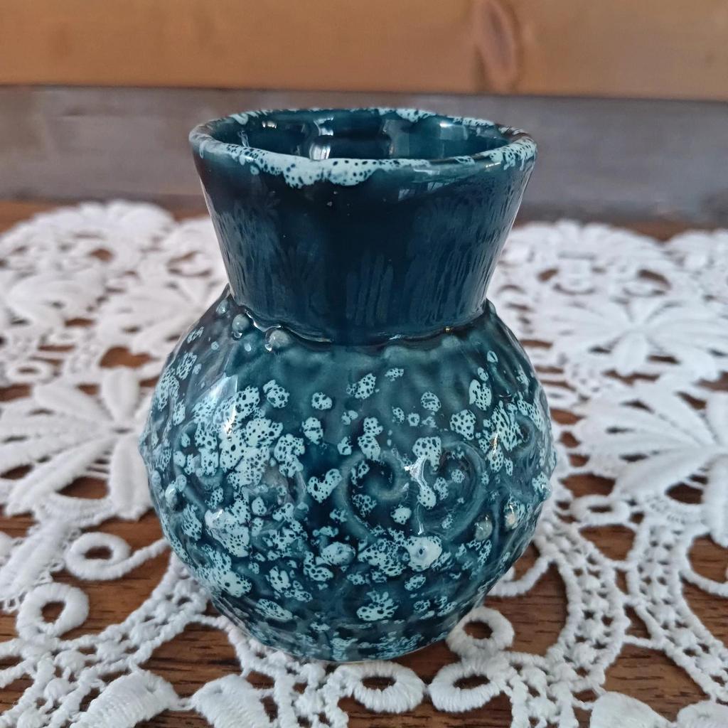Très joli petit vase vintage