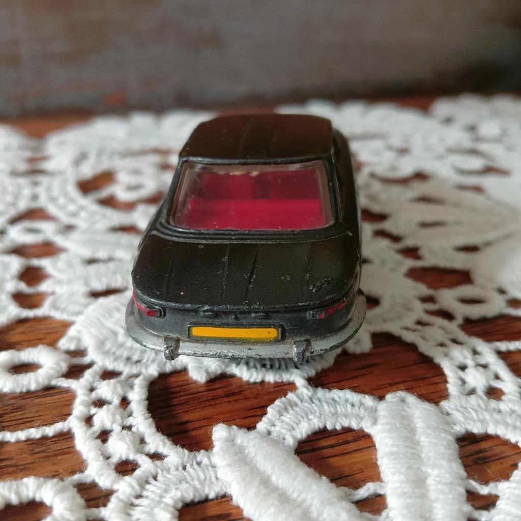 Panhard 24 Dinky Toys Meccano France
