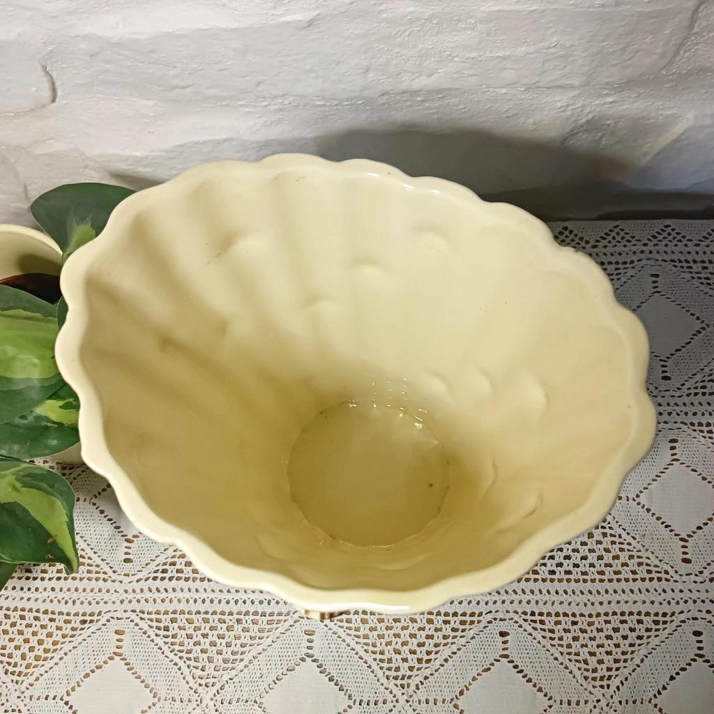 Très joli vase vintage St Clément